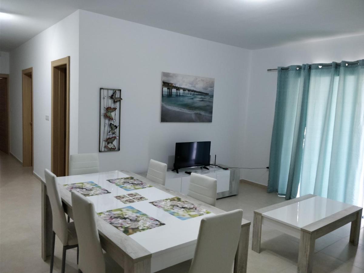 SunStone Court - Ferienwohnung St Paul's Bay