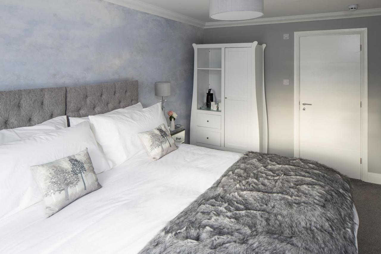 Deluxe Double with Balcony and Sea View