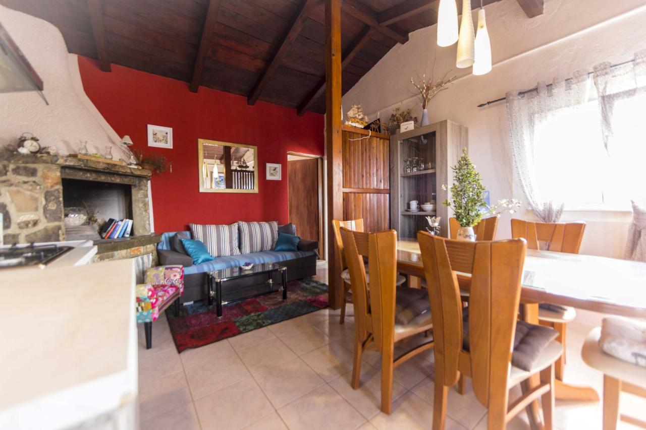 Holiday House Rusticana Sali, Dugi otok near NP Kornati - Bed and Breakfast Sali