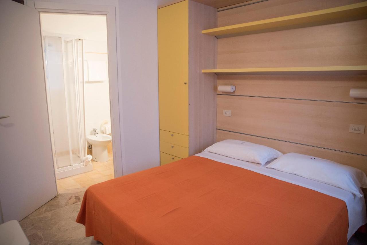 Habitación Doble Pequeña