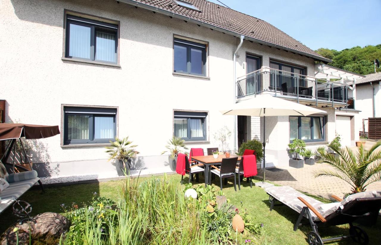 B&B Burgbrohl - Ferienwohnung Brohltal-Aue - Bed and Breakfast Burgbrohl