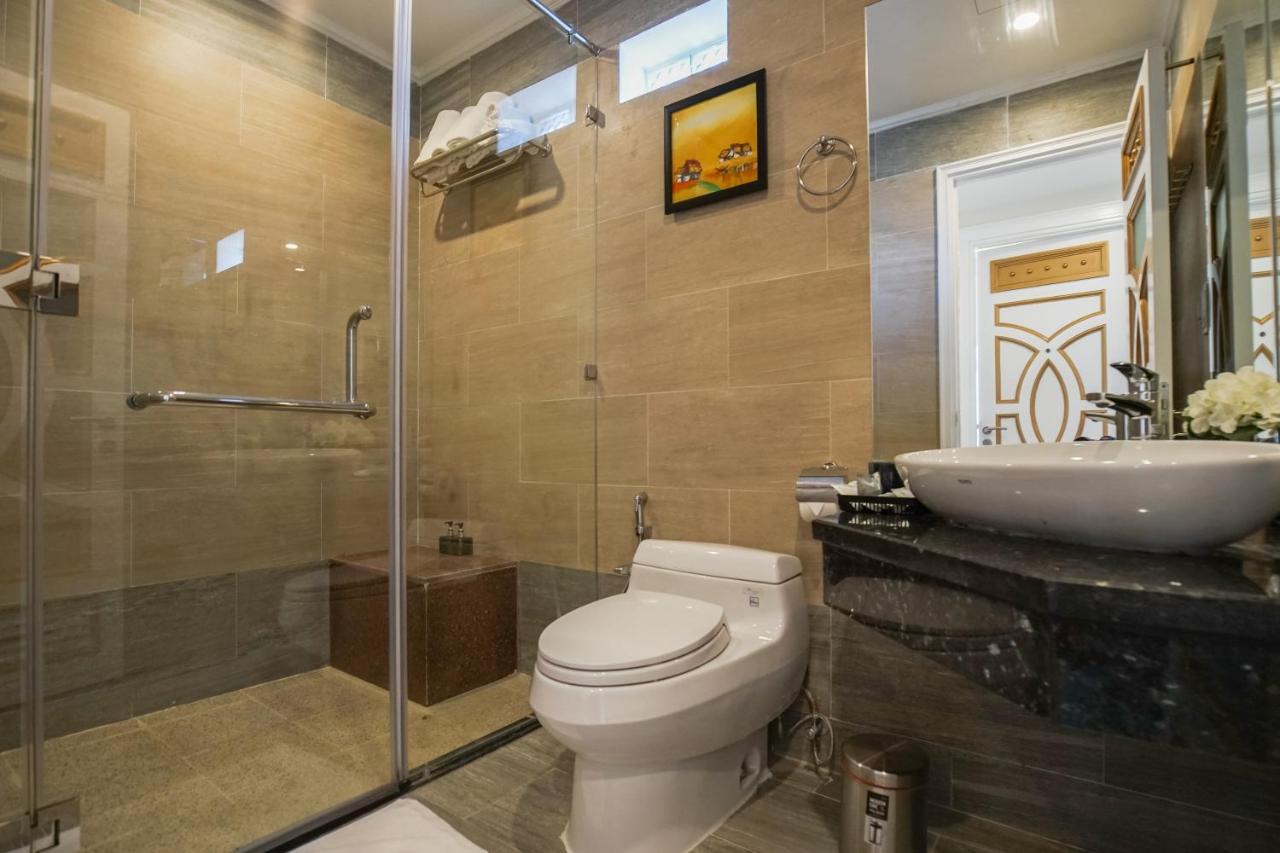 Three-Bedroom Apartment - VIVIAN