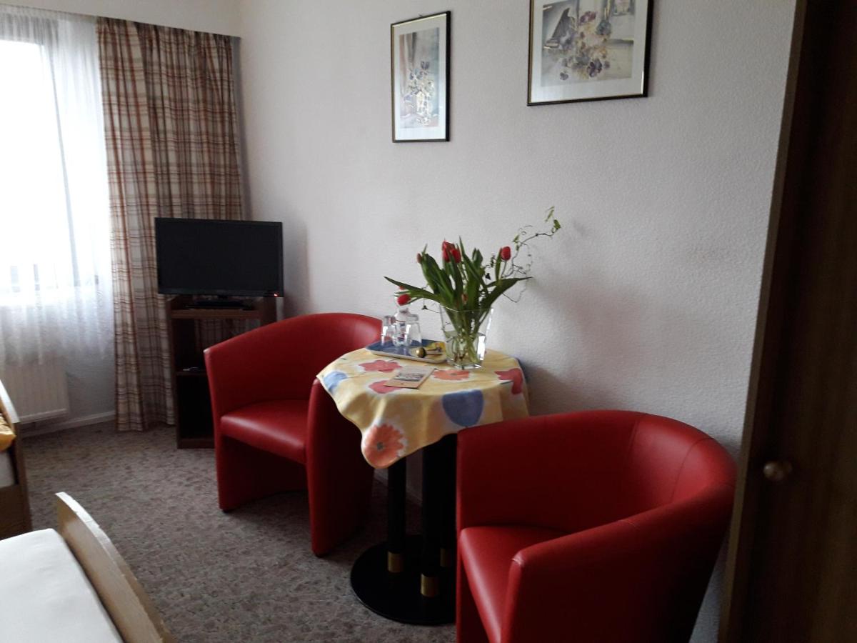 Economy Twin Room