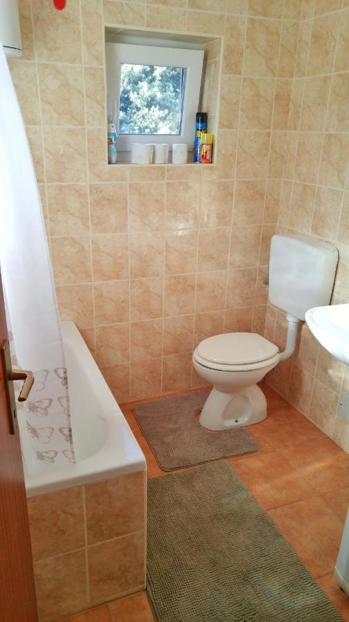 Apartment Cota - B&B Vinkuran