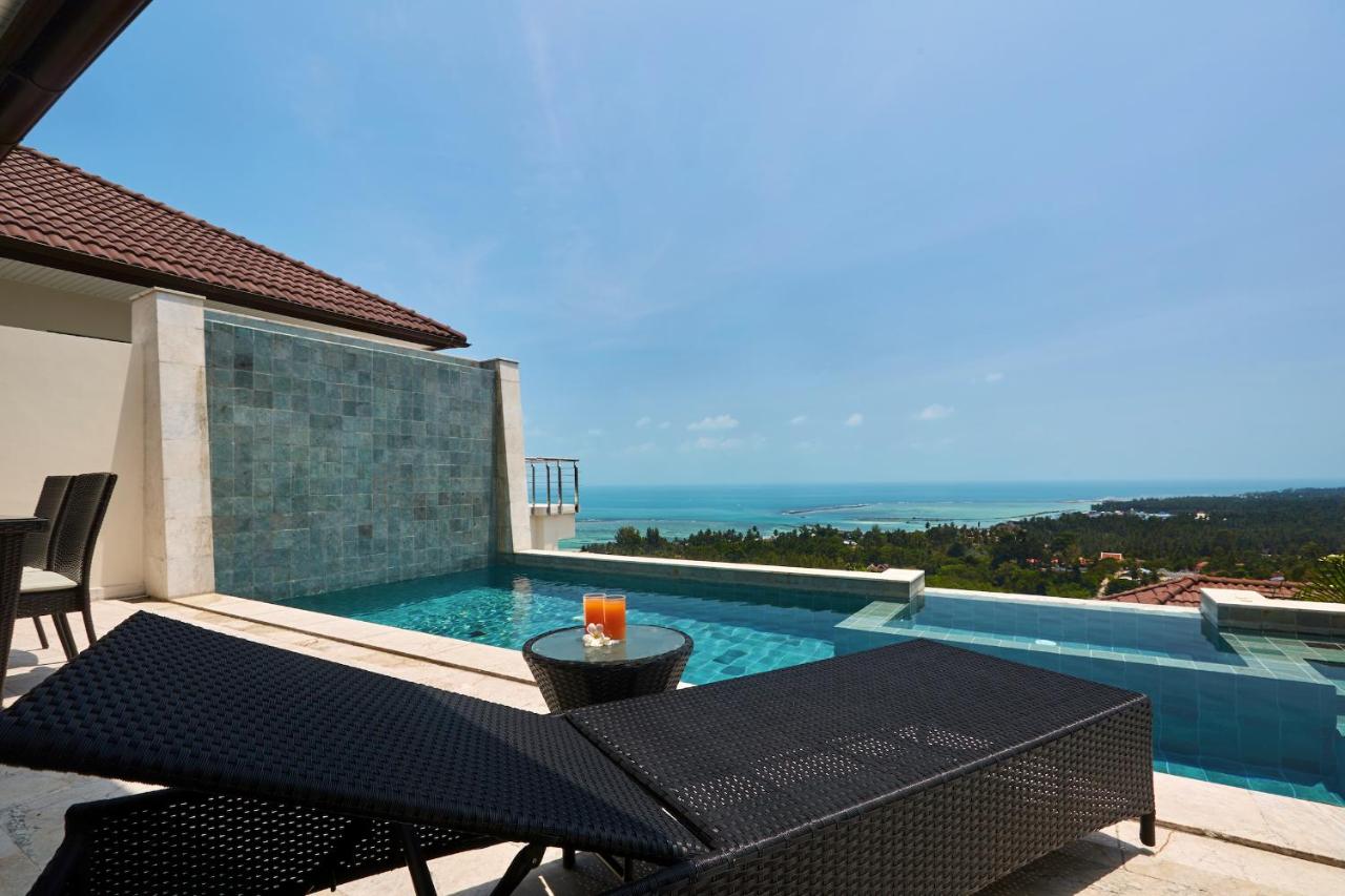 Villa con 5 Camere da Letto, Piscina Privata e Vista Mare