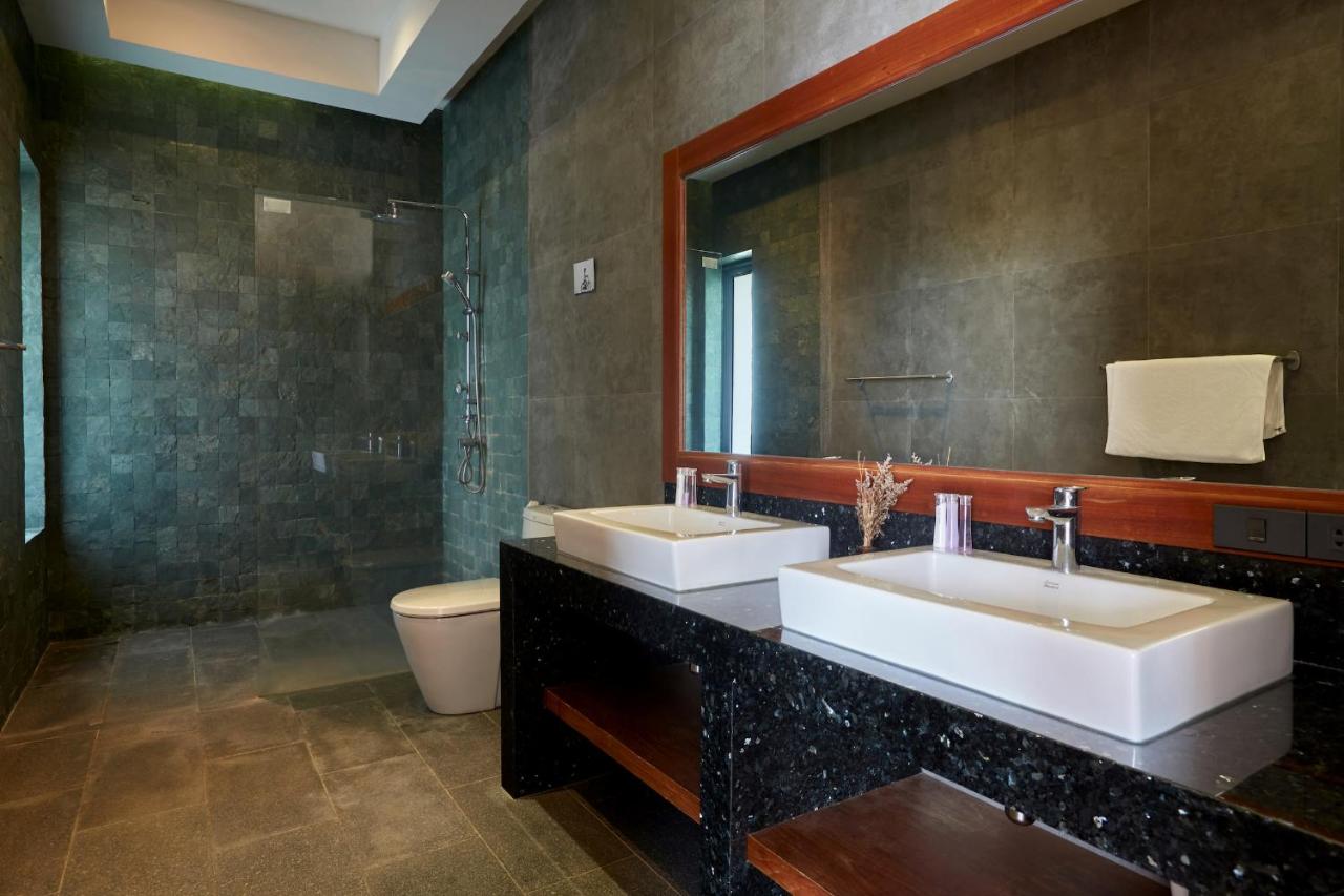 Villa con 5 Camere da Letto, Piscina Privata e Vista Mare