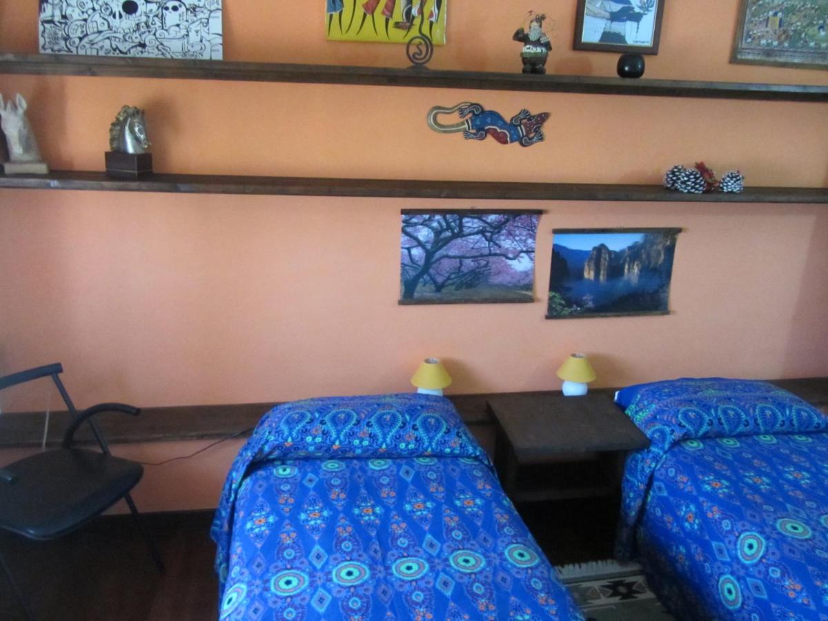 Camera Matrimoniale/Doppia con Letti Singoli con Bagno Privato Esterno