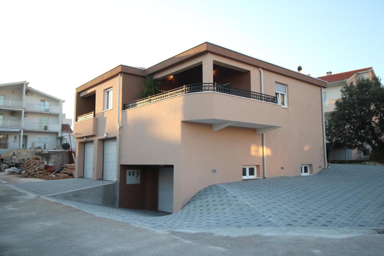 Lux Haus - Ferienwohnung Trogir