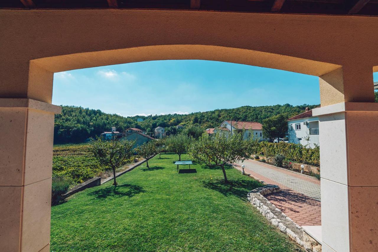 Villa Zen Imotski - Chambres d’hôtes Zmijavci