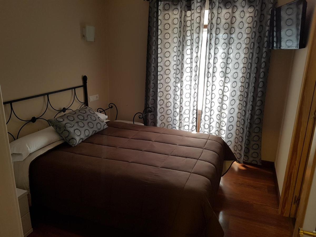 Pensión Arenal - B&B