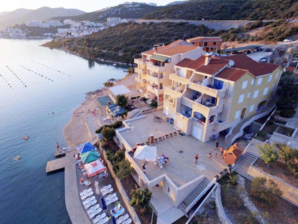 B&B Neum - Villa Jazina Pavlović - Bed and Breakfast Neum