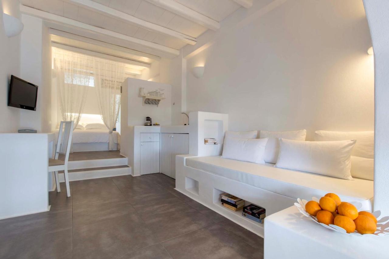 Studio with Sea View