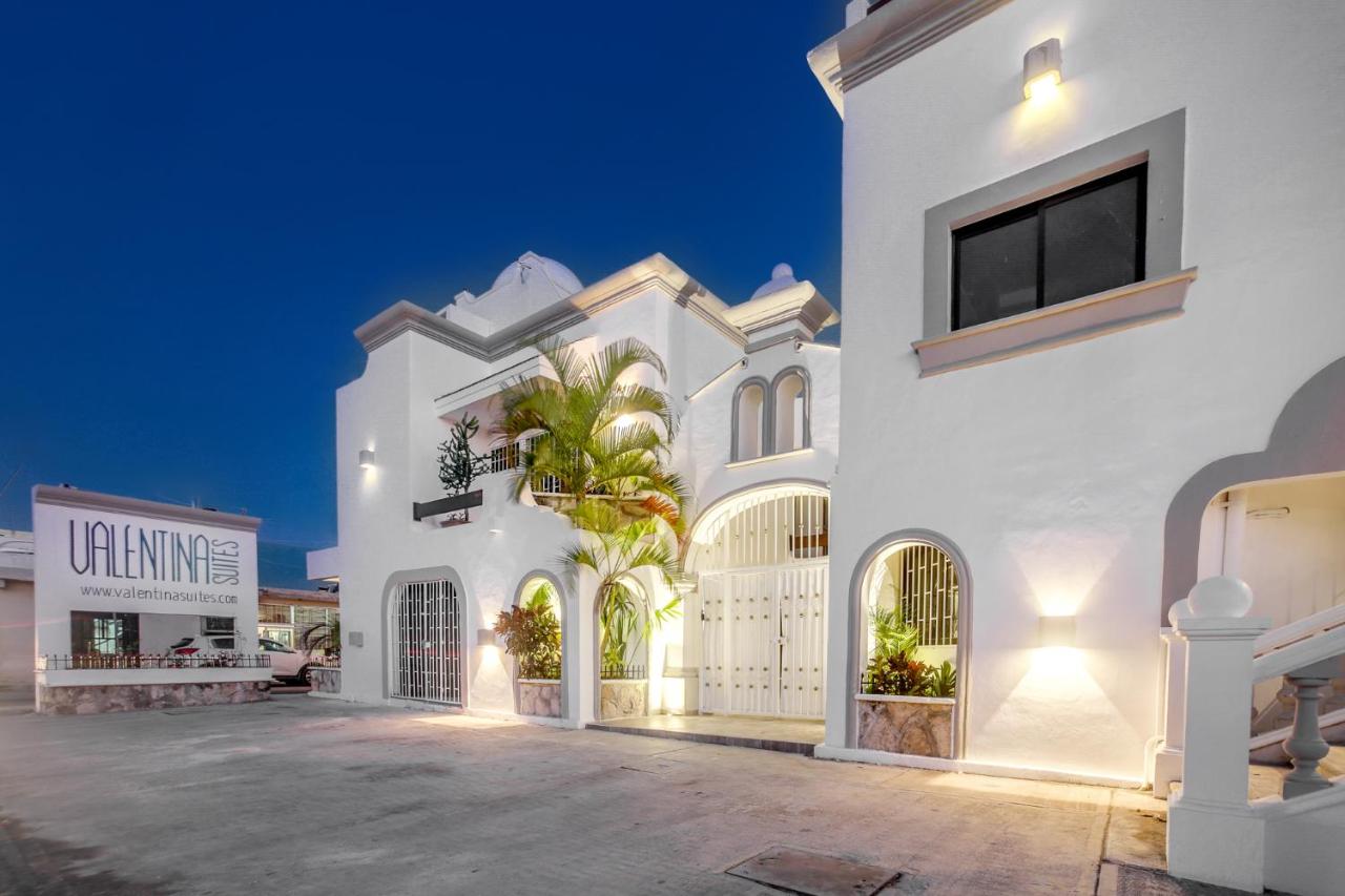 Valentina Suites by Las Flores Vacation Rentals - Bed and Breakfast