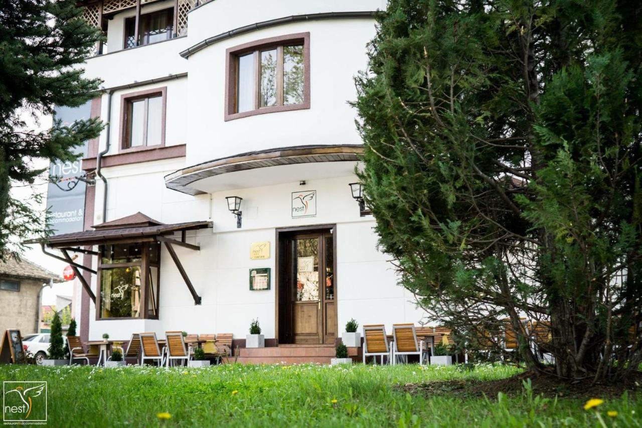 B&B Drobeta Turnu-Severin - Nest - Bed and Breakfast Drobeta Turnu-Severin