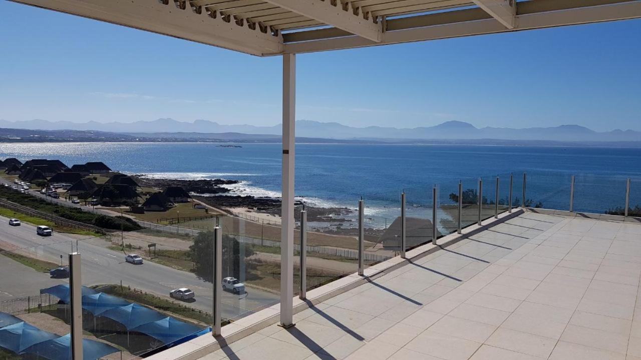 B&B Mossel Bay - Nautica flat 401 - Bed and Breakfast Mossel Bay