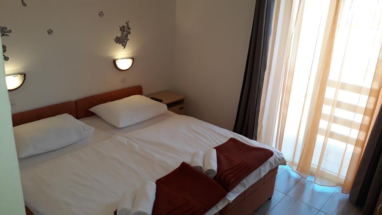 Doppelzimmer mit Balkon