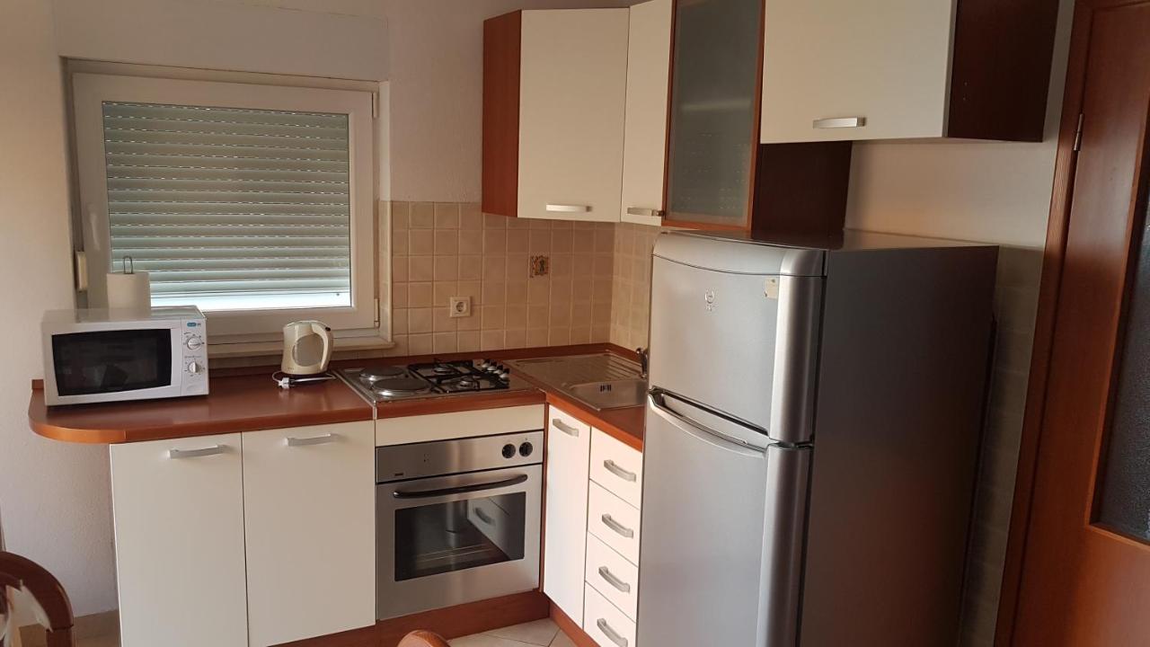 Appartement 2 Chambres avec Balcon et Vue sur la Mer