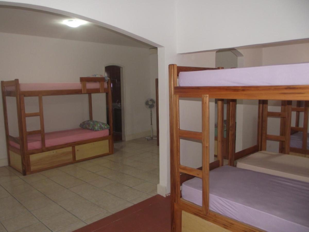 Single Bed in Mixed Dormitory Room