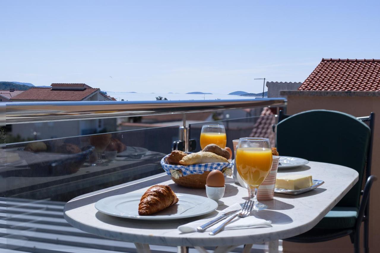 One-Bedroom Apartment with Sea View and Balcony (2 Adults)