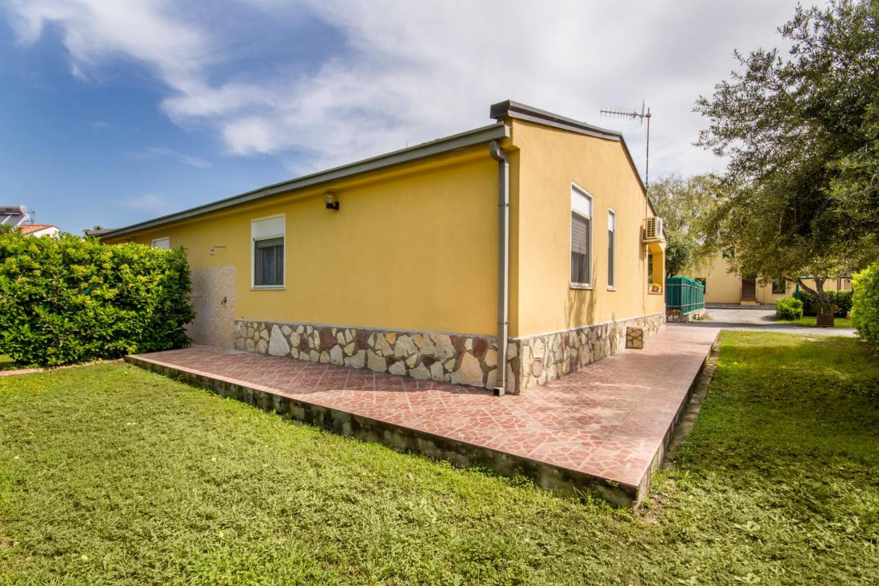 Haus mit 2 Schlafzimmern und Terrasse