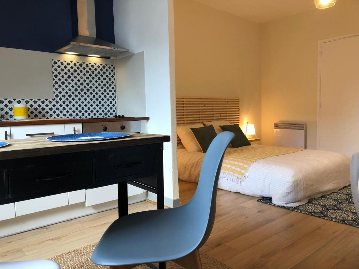 ★ Studio ★ Brive Centre ★ - Bed and Breakfast