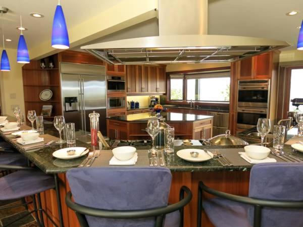 A View of the Lake B & B - Bed and Breakfast West Kelowna