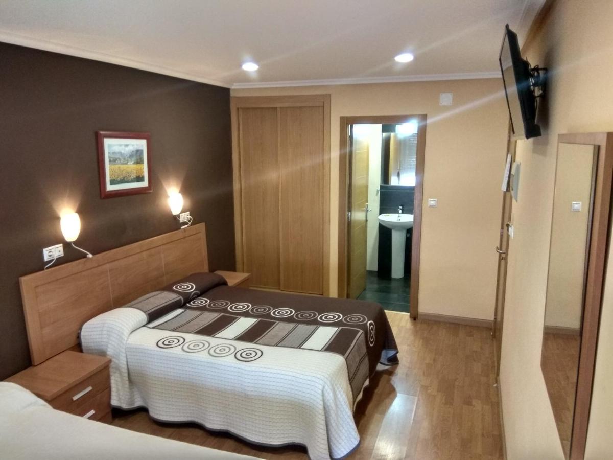B&B Ourense - Hostal Lido - Bed and Breakfast Ourense