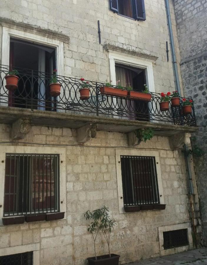 Guesthouse Nikoleta - B&B