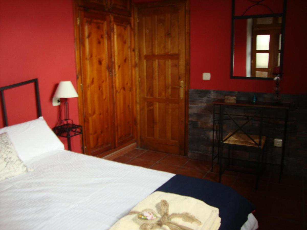 One-Bedroom Apartment (2 - 4 People)