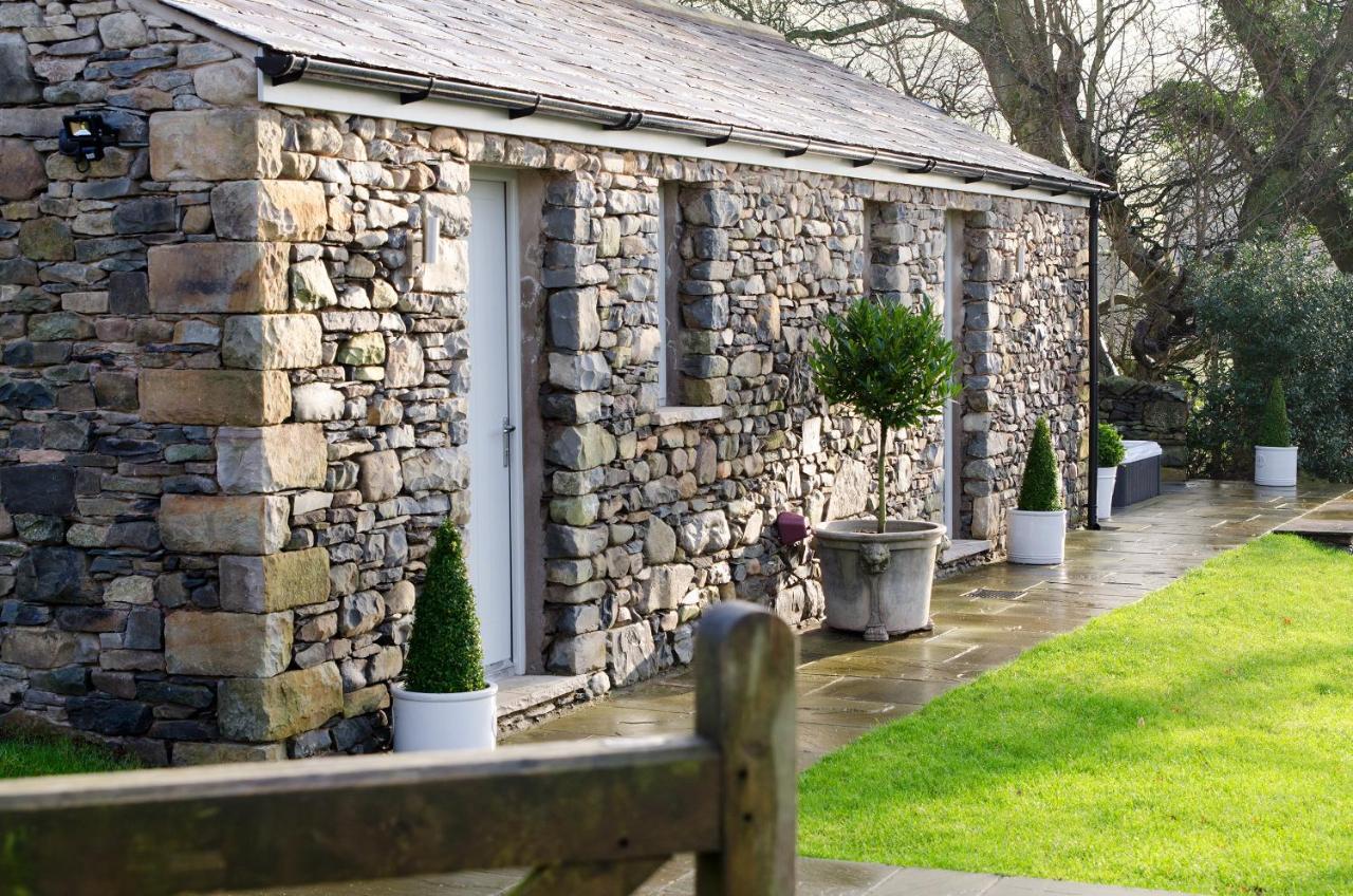 The Cow Shed - with hot tub - Chambres d’hôtes Kirkby Lonsdale