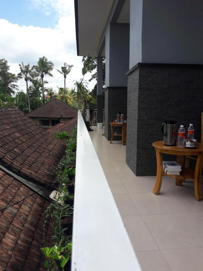Undis Homestay - B&B