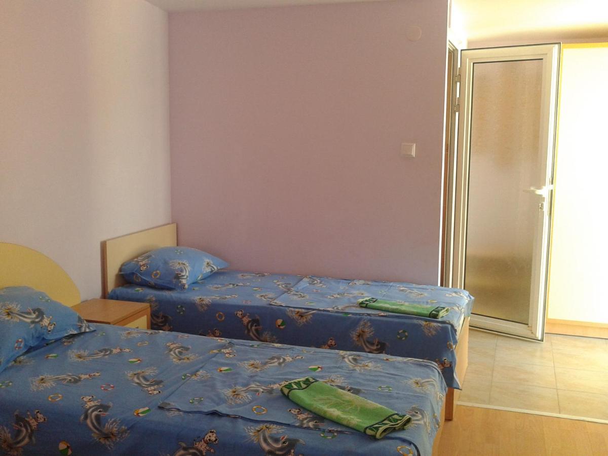 Quadruple Room with Terrace