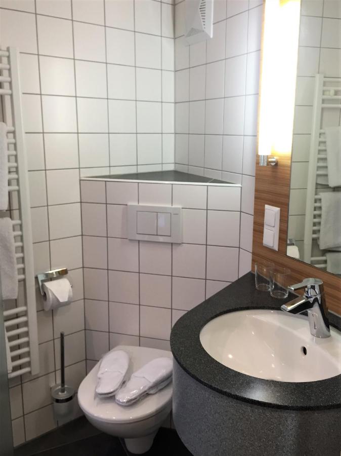 Apartment with Garden View