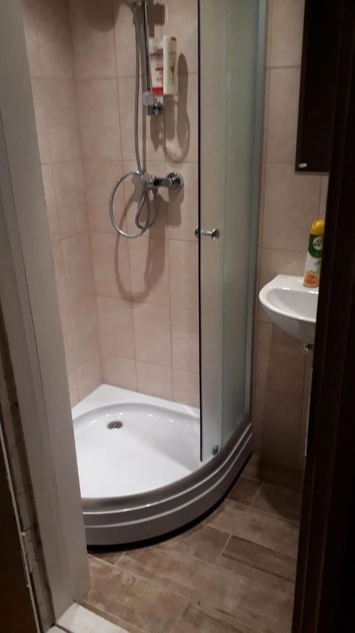 Dormitorio Misto con 4 Letti