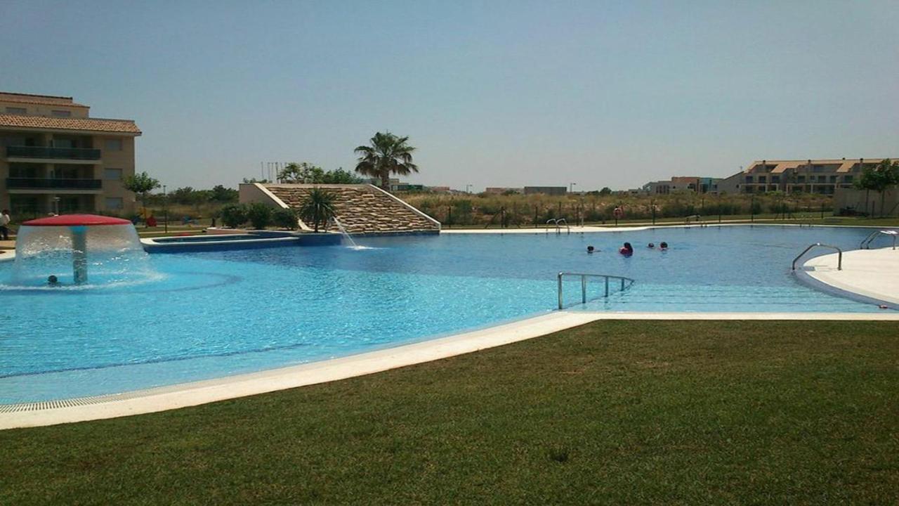 Fantástico Chalet Adosado de lujo "Un Salto al Paraíso" - Chambres d'hôtes Sant Jordi