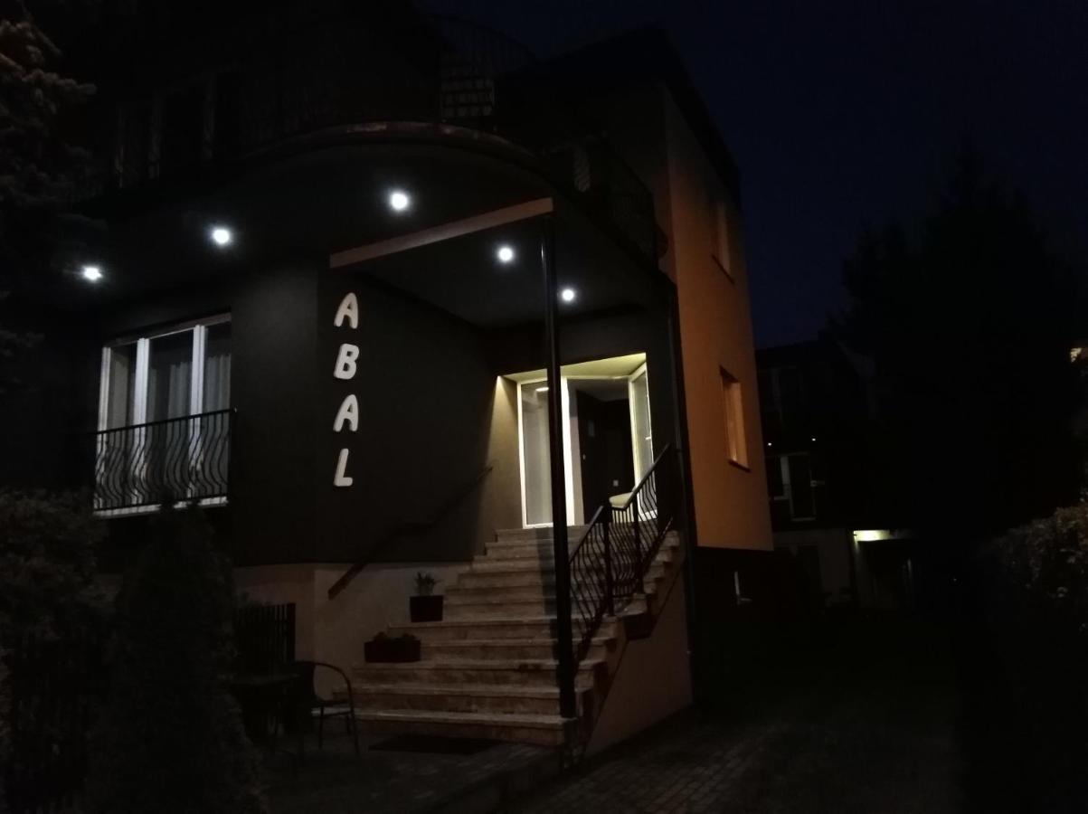 Dom Wypoczynkowy Abal - B&B