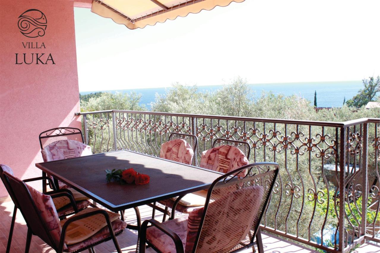 Two-Bedroom Apartment with Terrace and Sea View (5 Adults)