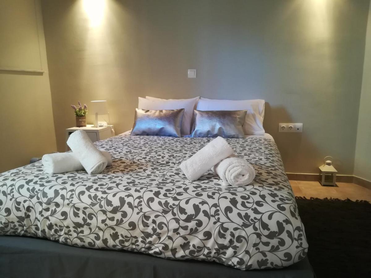 (3B) Two-Bedroom Apartment