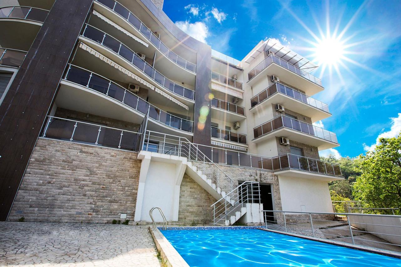 Sea view Apartments Panorama Przno - Chambres d’hôtes Sveti Stefan