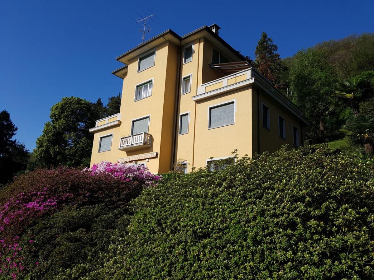 B&B Belgirate - Appartamento GIOIOSA 1 con ampio terrazzo e vista Lago - Bed and Breakfast Belgirate