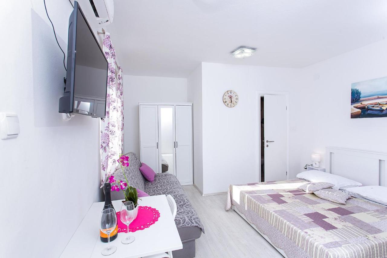 B&B Brela - Premium apartment Biokovo Nature Park - Bed and Breakfast Brela