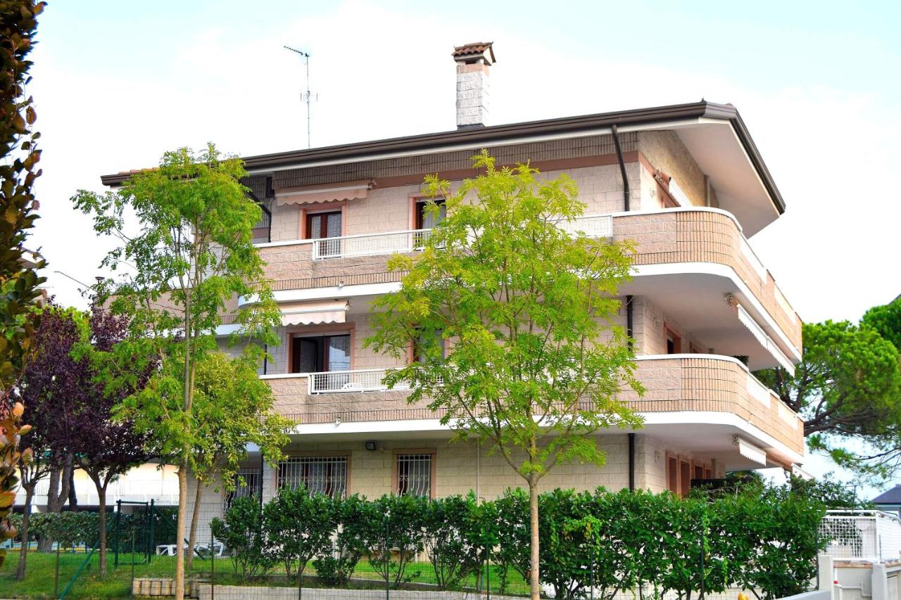 Appartamenti Lignano Sabbiadoro - Villa Ammiraglia - Chambres d’hôtes