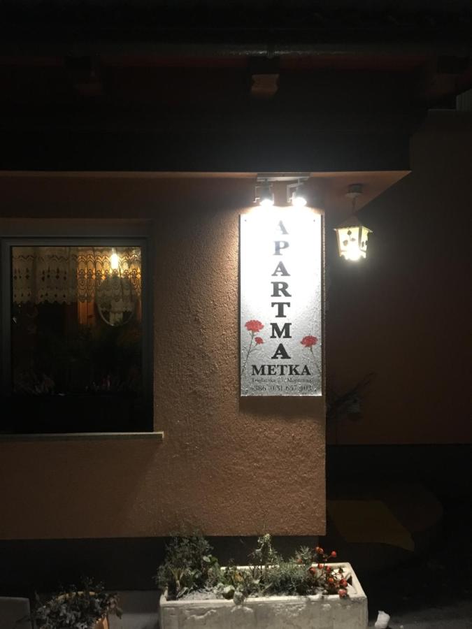 Apartma Metka - Ferienwohnung Meistern