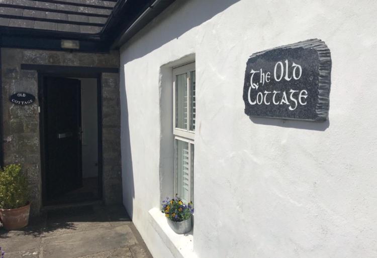 B&B Doolin - The Old Cottage - Bed and Breakfast Doolin