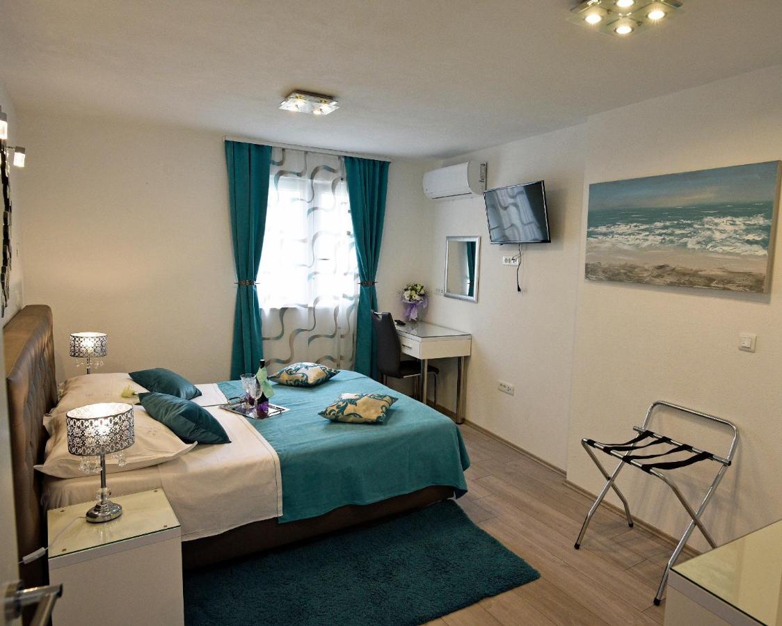 Deluxe Double or Twin Room (Dvornikova Street)