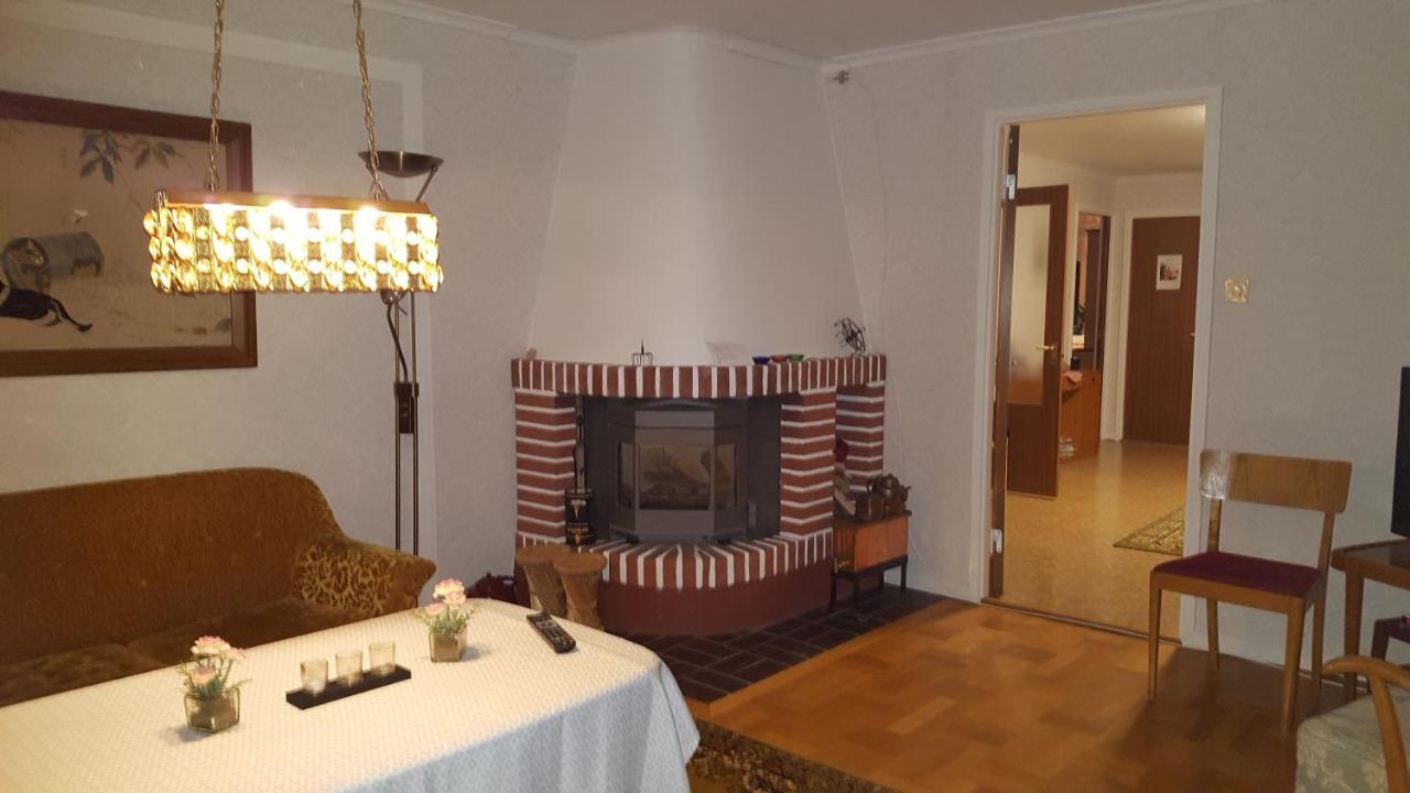 Einzelzimmer mit Gemeinschaftsbad