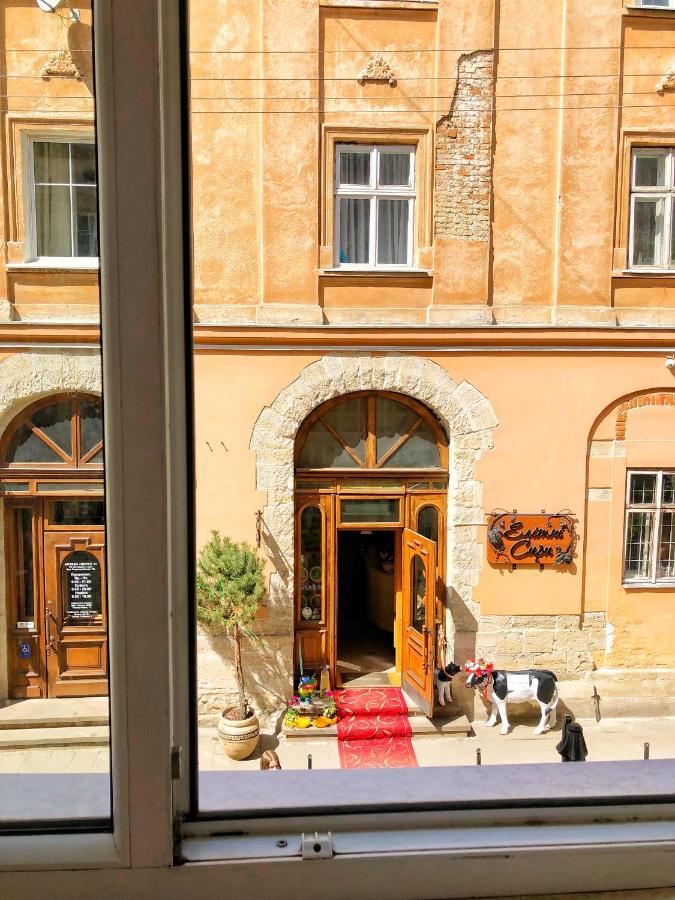 One-Bedroom Apartment - Staroevreyska street 26