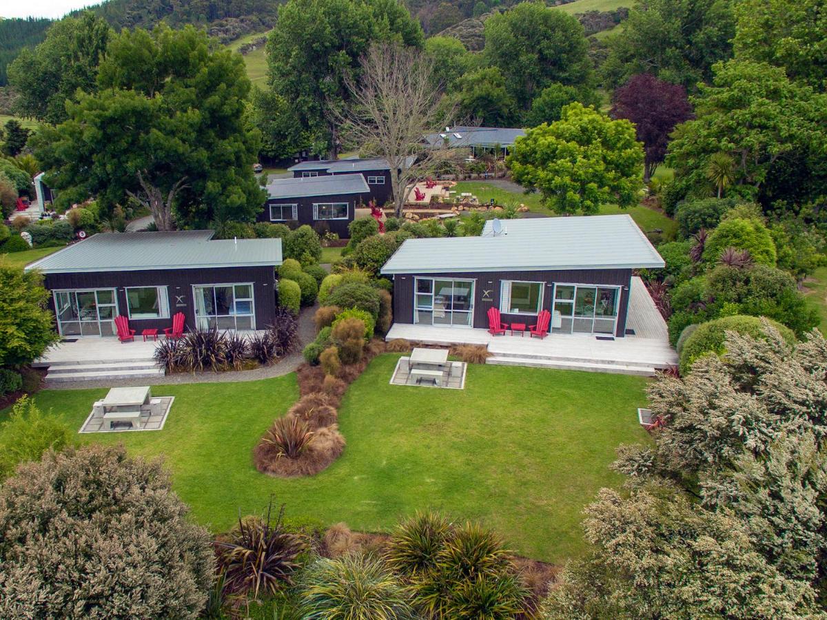 Three-Bedroom Holiday Home with Beach View