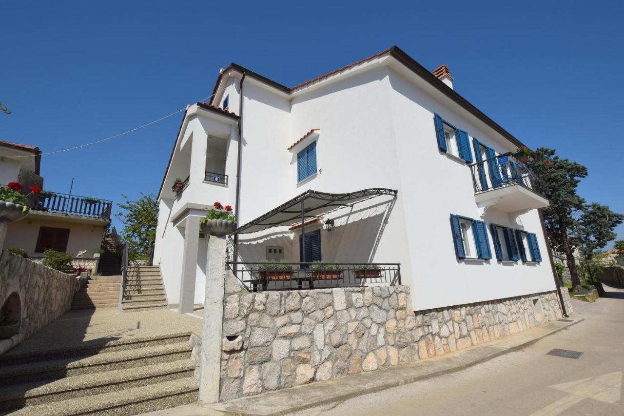 Apartments Celebrini - B&B Malinska