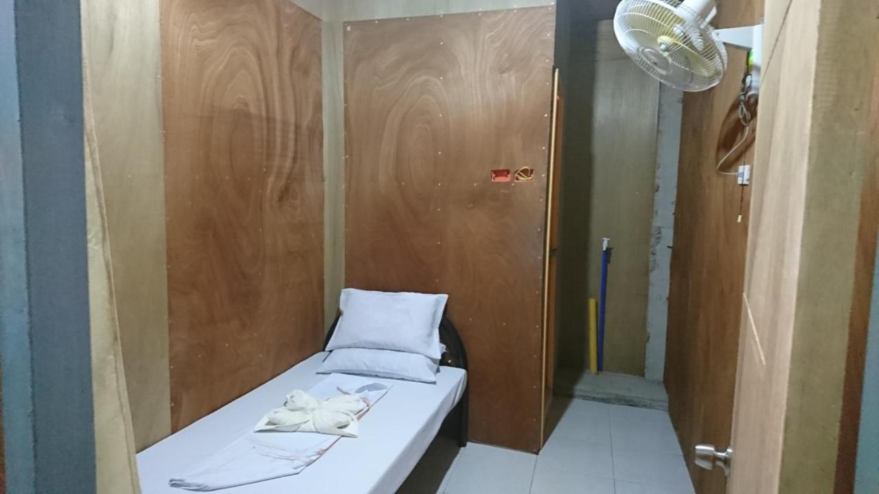 Budget Single Room